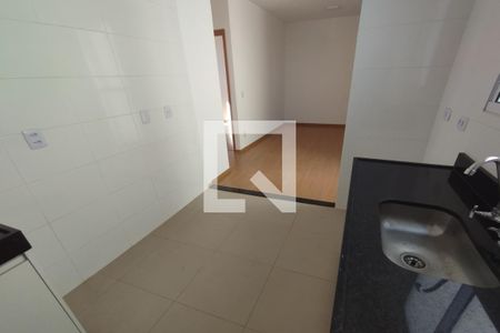 Apartamento para alugar com 45m², 2 quartos e 1 vaga Apartamento para alugar com 45m², 2 quartos e 1 vagaCozinha - Lavanderia