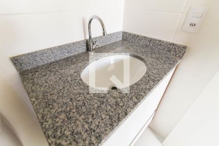 Apartamento para alugar com 24m², 1 quarto e sem vagaBanheiro 