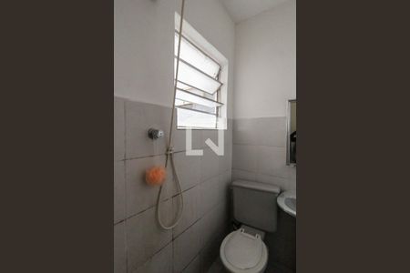 Banheiro de casa para alugar com 1 quarto, 20m² em Belenzinho, São Paulo