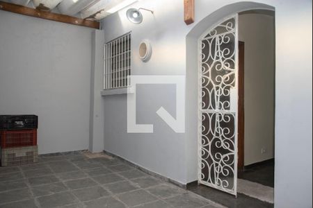 Garagem/Quintal de casa à venda com 3 quartos, 120m² em Saúde, São Paulo