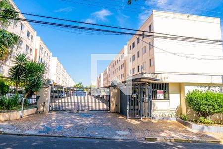 Apartamento para alugar com 81m², 3 quartos e 1 vagaFachada e portaria