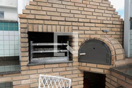 Apartamento à venda com 75m², 2 quartos e 2 vagasChurrasqueira