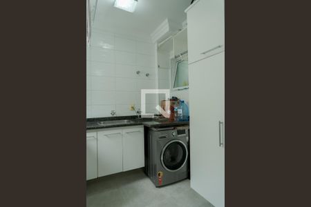 Apartamento à venda com 75m², 2 quartos e 2 vagasÁrea de Serviço