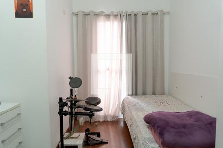 Apartamento à venda com 75m², 2 quartos e 2 vagasQuarto 2