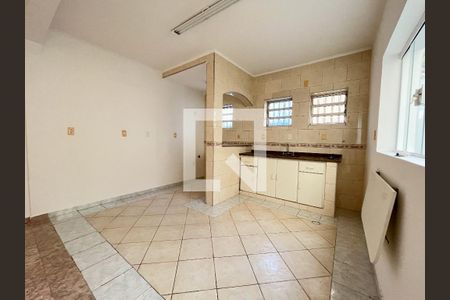 Casa à venda com 100m², 2 quartos e sem vaga Casa à venda com 100m², 2 quartos e sem vagaCozinha