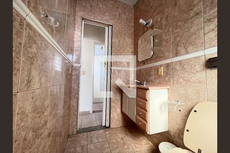 Banheiro da Suíte 1 de casa para alugar com 2 quartos, 100m² em Vila da Saúde, São Paulo