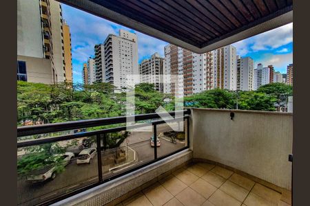 Sacada de apartamento para alugar com 3 quartos, 108m² em Centro, Guarujá