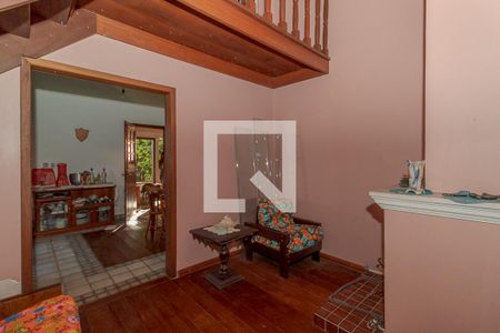 Casa à venda com 380m², 4 quartos e 4 vagasEspaço com lareira