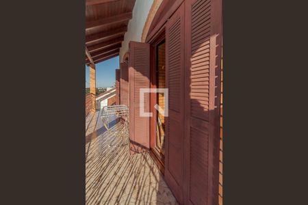 Casa à venda com 380m², 4 quartos e 4 vagasVaranda