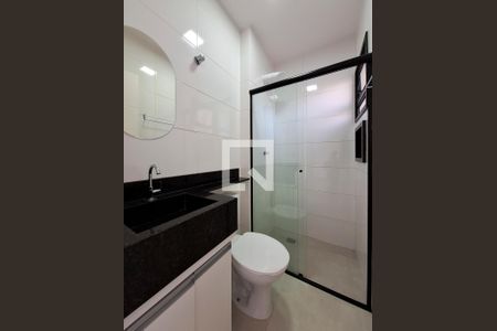 Banheiro de kitnet/studio para alugar com 1 quarto, 39m² em Vila Isolina Mazzei, São Paulo