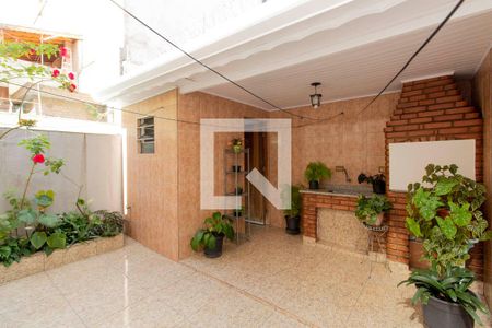 Casa à venda com 150m², 3 quartos e 2 vagasChurrasqueira