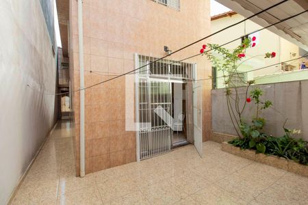 Casa à venda com 150m², 3 quartos e 2 vagasQuintal