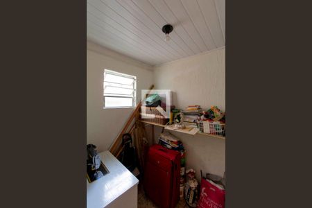 Casa à venda com 150m², 3 quartos e 2 vagasQuarto de Serviço