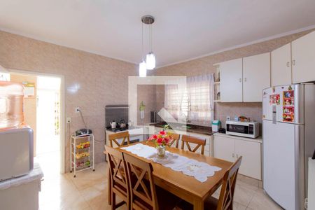 Casa à venda com 150m², 3 quartos e 2 vagasCozinha