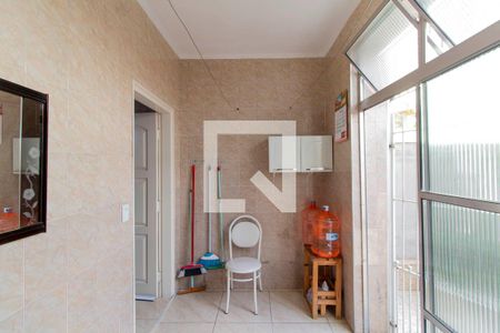 Casa à venda com 150m², 3 quartos e 2 vagasÁrea de Serviço