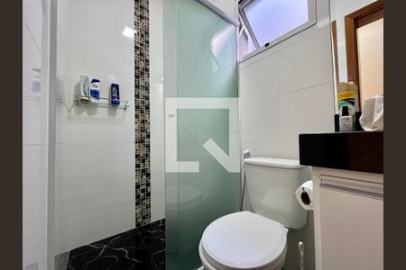 Casa à venda com 120m², 3 quartos e 2 vagasBanheiro