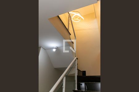 Escada de casa para alugar com 3 quartos, 120m² em Vila Carrao, São Paulo