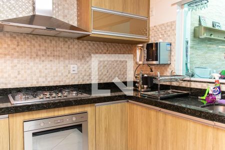 Casa à venda com 120m², 3 quartos e 2 vagasCozinha