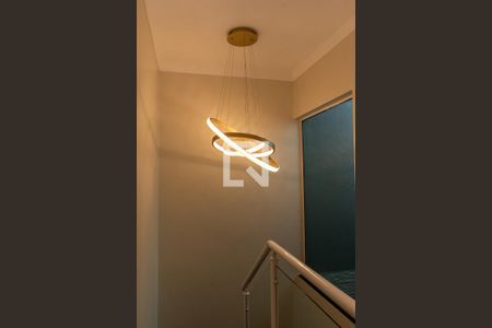 Casa à venda com 120m², 3 quartos e 2 vagasEscada