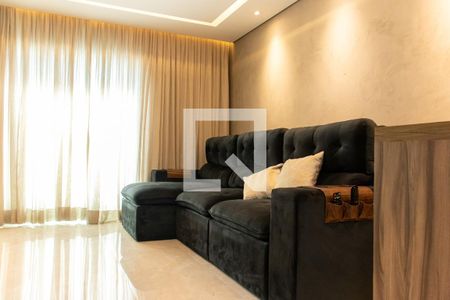 Casa à venda com 120m², 3 quartos e 2 vagasSala