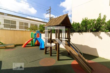 Apartamento para alugar com 45m², 2 quartos e 1 vaga Apartamento para alugar com 45m², 2 quartos e 1 vagaÁrea Comum - Playground