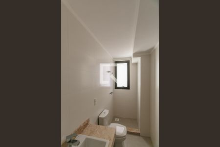Banheiro de kitnet/studio à venda com 1 quarto, 53m² em Tristeza, Porto Alegre