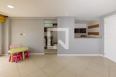 Sala de apartamento à venda com 3 quartos, 77m² em São Cristóvão, Rio de Janeiro