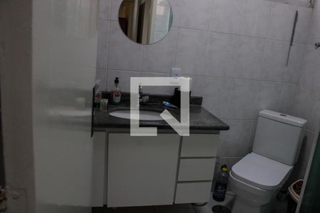 Apartamento à venda com 72m², 2 quartos e 1 vagaBANHEIRO
