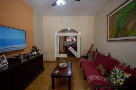 Casa de condomínio à venda com 180m², 4 quartos e 3 vagasSala