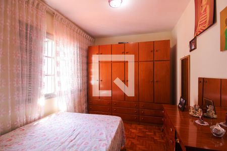 Casa à venda com 400m², 3 quartos e 2 vagasQuarto 2