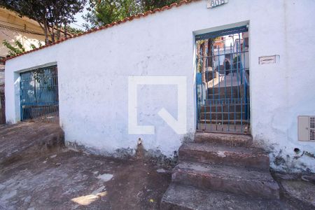 Casa à venda com 400m², 3 quartos e 2 vagasFachada