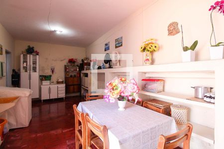 Casa à venda com 400m², 3 quartos e 2 vagasÁrea externa