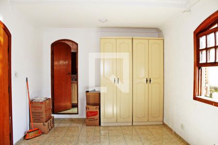 Casa para alugar com 290m², 3 quartos e 4 vagasQuarto 2 - Suíte