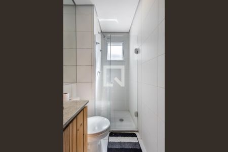 Banheiro de apartamento à venda com 1 quarto, 32m² em Pinheiros, São Paulo