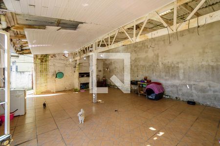 Casa à venda com 100m², 3 quartos e 4 vagas Casa à venda com 100m², 3 quartos e 4 vagasÁrea de Serviço