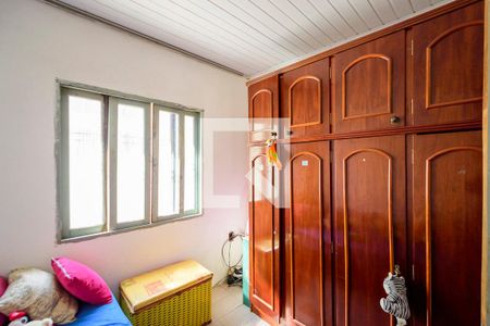 Casa à venda com 100m², 3 quartos e 4 vagas Casa à venda com 100m², 3 quartos e 4 vagasQuarto 3