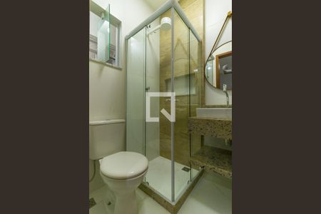 Banheiro de apartamento à venda com 1 quarto, 27m² em Flamengo, Rio de Janeiro