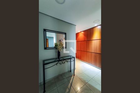 Apartamento para alugar com 70m², 3 quartos e 1 vaga Apartamento para alugar com 70m², 3 quartos e 1 vagaÁrea Comum - Hall Social