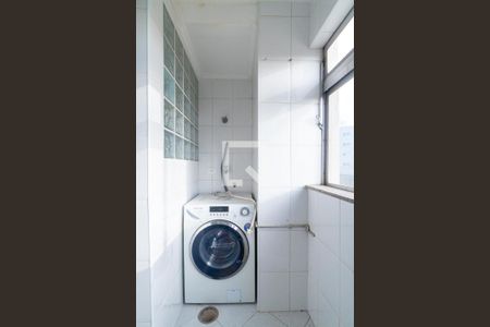 Apartamento à venda com 78m², 3 quartos e 1 vagaÁrea de Serviço