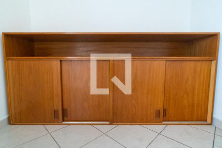 Apartamento à venda com 78m², 3 quartos e 1 vagaQuarto de Serviço Detalhe