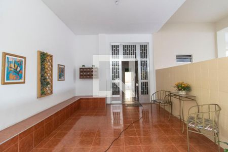 Apartamento à venda com 64m², 2 quartos e 1 vagaHall de entrada