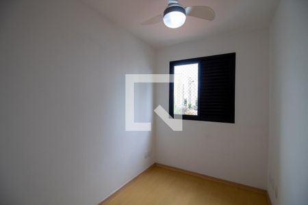 Quarto 1 de apartamento para alugar com 3 quartos, 70m² em Jardim Ester, São Paulo