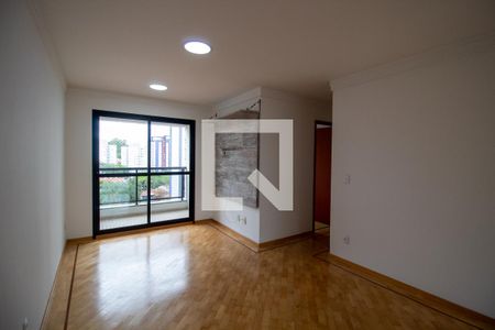 Sala de apartamento para alugar com 3 quartos, 70m² em Jardim Ester, São Paulo