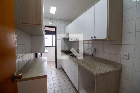 Cozinha de apartamento para alugar com 3 quartos, 70m² em Jardim Ester, São Paulo