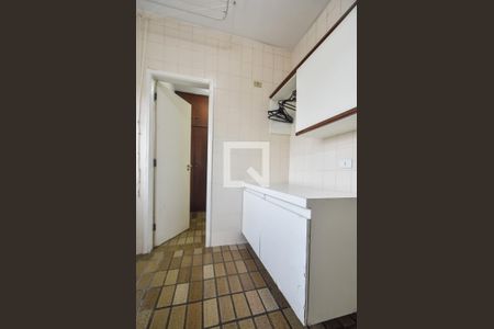 Apartamento para alugar com 237m², 3 quartos e 4 vagasLavanderia 