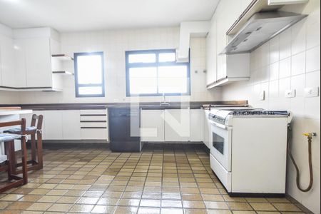 Apartamento para alugar com 237m², 3 quartos e 4 vagasCozinha 