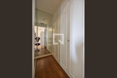 Apartamento para alugar com 237m², 3 quartos e 4 vagasSuíte 03