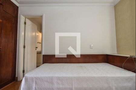 Apartamento para alugar com 237m², 3 quartos e 4 vagasSuíte 02