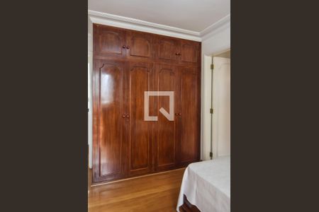 Apartamento para alugar com 237m², 3 quartos e 4 vagasSuíte 02