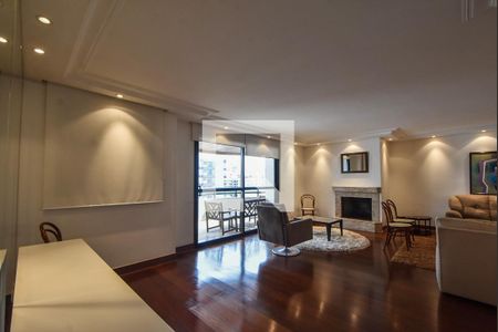 Apartamento para alugar com 237m², 3 quartos e 4 vagasSala de Estar 